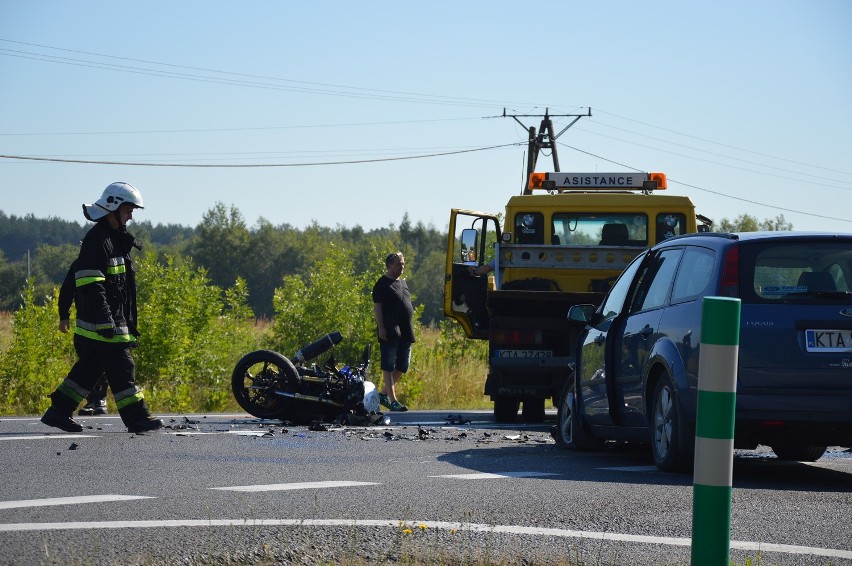 Wypadek w Ładnej, zginęła motocyklistka [ZDJĘCIA, WIDEO]