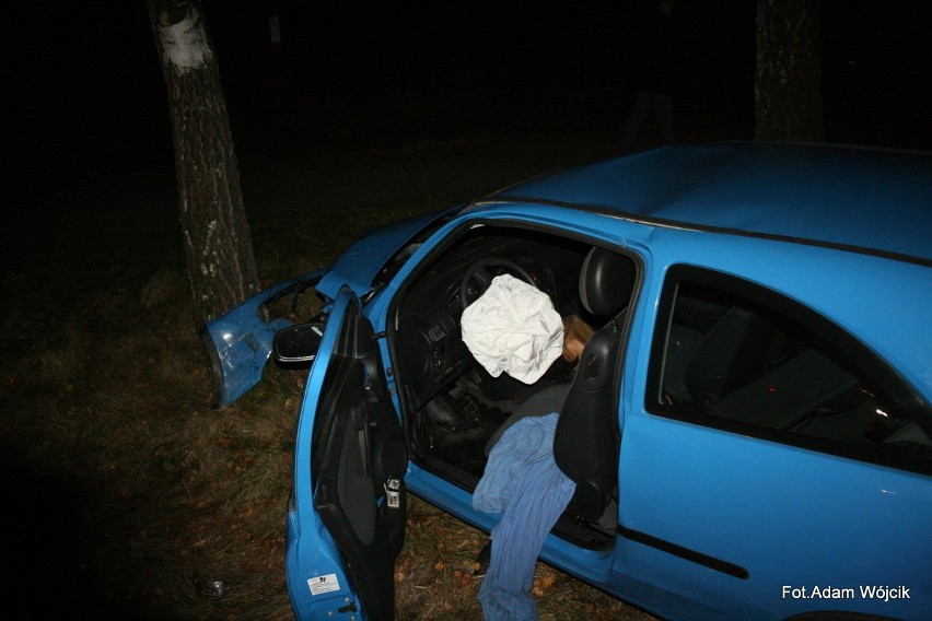 Wypadek na drodze krajowej numer 6. Opel zderzył się z...