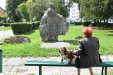Pomnik legendarnego gwarka Hilarego Mali będzie przeniesiony do Ogrodu Botanicznego w Kielcach [WIDEO]