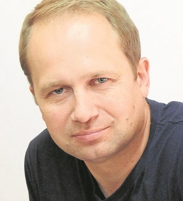 Marek Adamkowicz