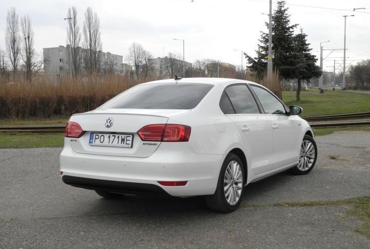 Pierwsza jazda: Volkswagen Jetta Hybrid – na benzynę i prąd