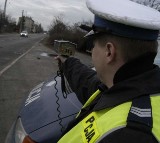 Policjanci z Olesna łapią kierowców jeżdżących bez pasów. Posypały się mandaty