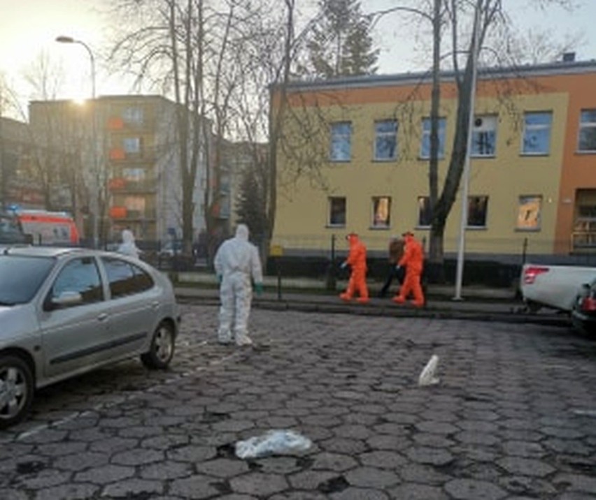 Policja zatrzymała mężczyznę z grupy ryzyka. Bo wyszedł ze...