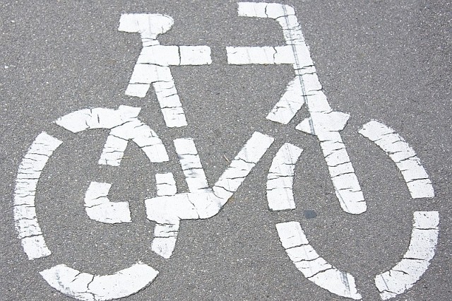 Pomysł podoba się nie tylko zapalonym nyskim rowerzystom, ale również gminnym włodarzom, którzy już kilka lat temu brali pod uwagę utworzenie ścieżek rowerowych na terenach po byłych liniach PKP.