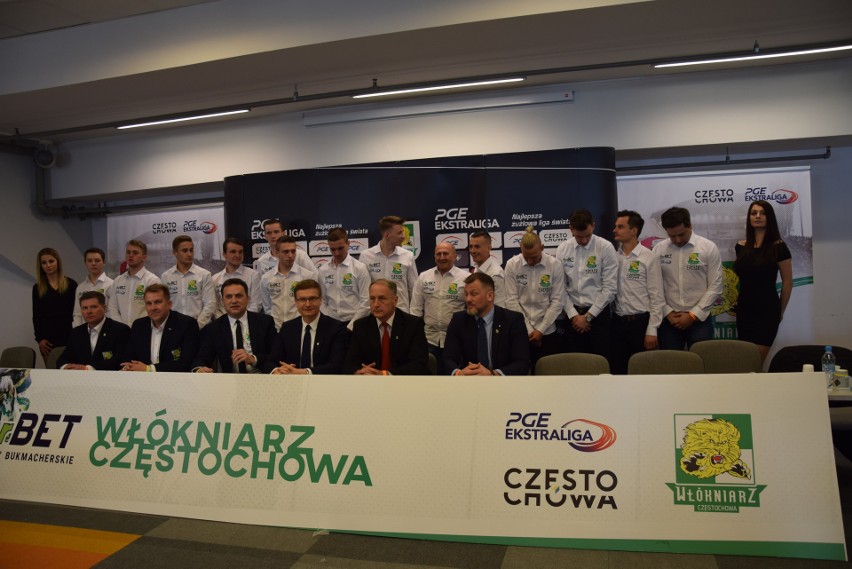 Włókniarz Częstochowa oficjalnie zaperezentował drużynę na sezon 2018 ZDJĘCIA