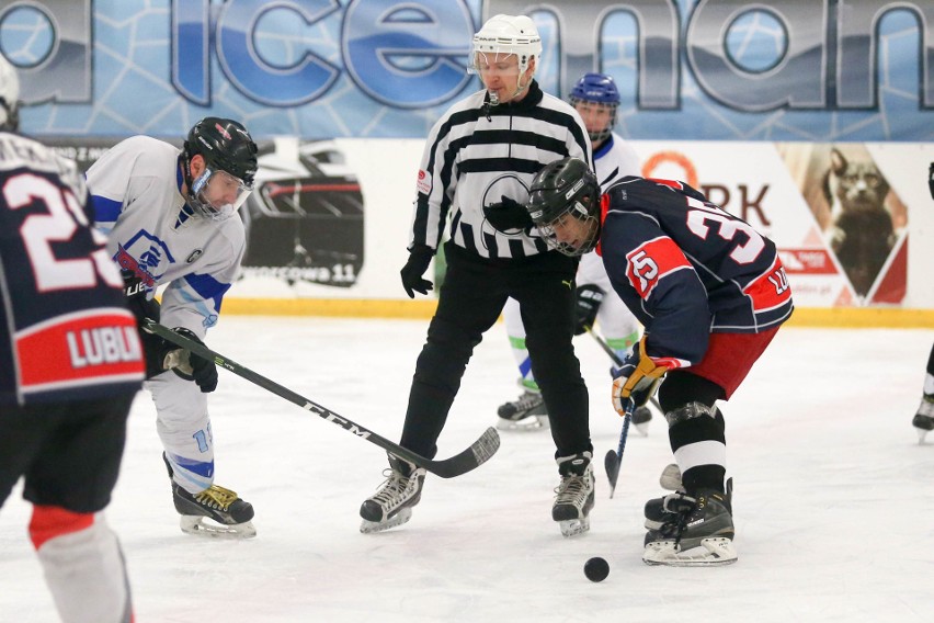 Walczyli na lodowisku Icemania w 1. Lubelskim Turnieju Mini Hokeja na Lodzie  
