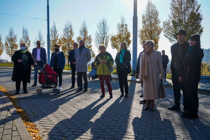 29.10.2021 gdansk. nadanie patronatu tramwajowi piotra...