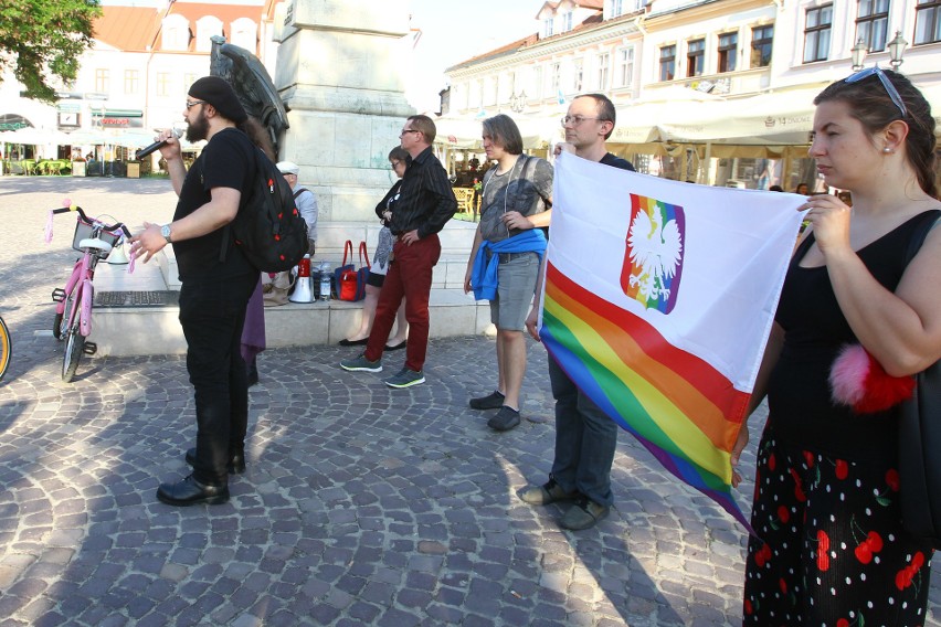 Tadeusz Ferenc zdecydował wczoraj, że nie wyraża zgody na...