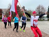 W Połańcu uczcili rocznicę odzyskania niepodległości na sportowo. Pobiegli z biało-czerwonymi flagami