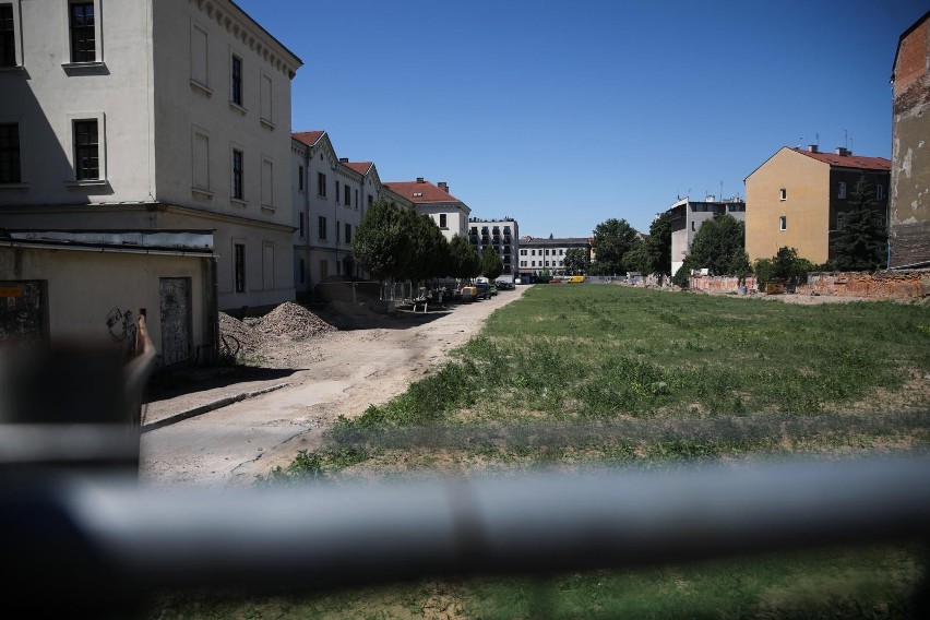 Kraków. Prezydent proponuje umieszczenie pomnika Orląt Lwowskich w planowanym parku przy ulicy Karmelickiej