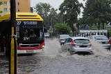 Inowrocław jest zalewany. Dlaczego? Stanowisko PWiK