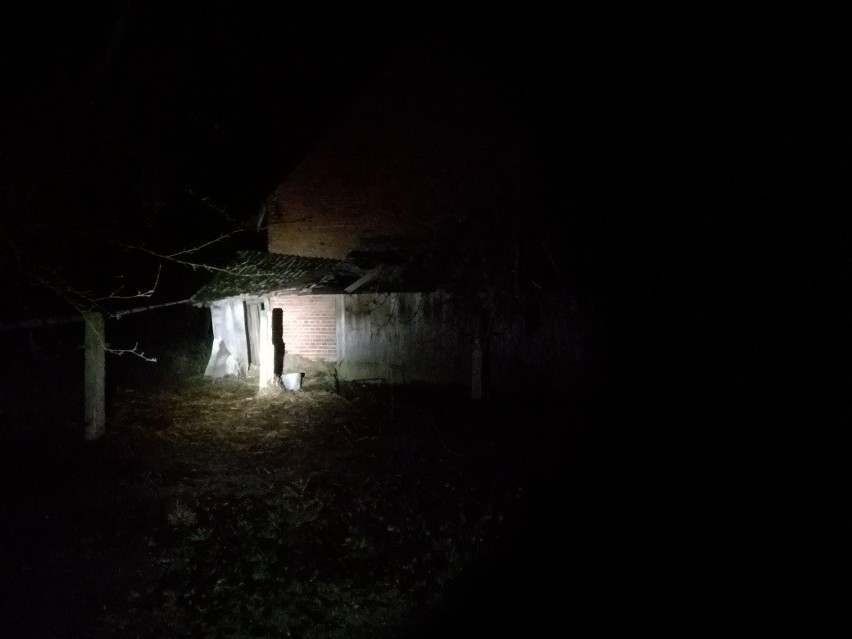 Dom w Ciecierzynie, w którym znaleziono martwe noworodki.