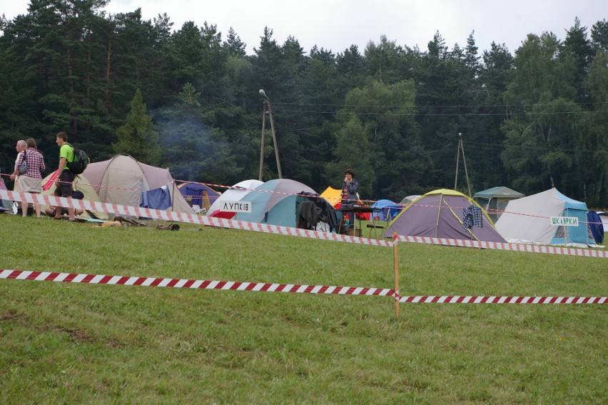 Zdynia. Zapłonęła Watra. Rozpoczął się 36. Festiwal Kultury Łemkowskiej