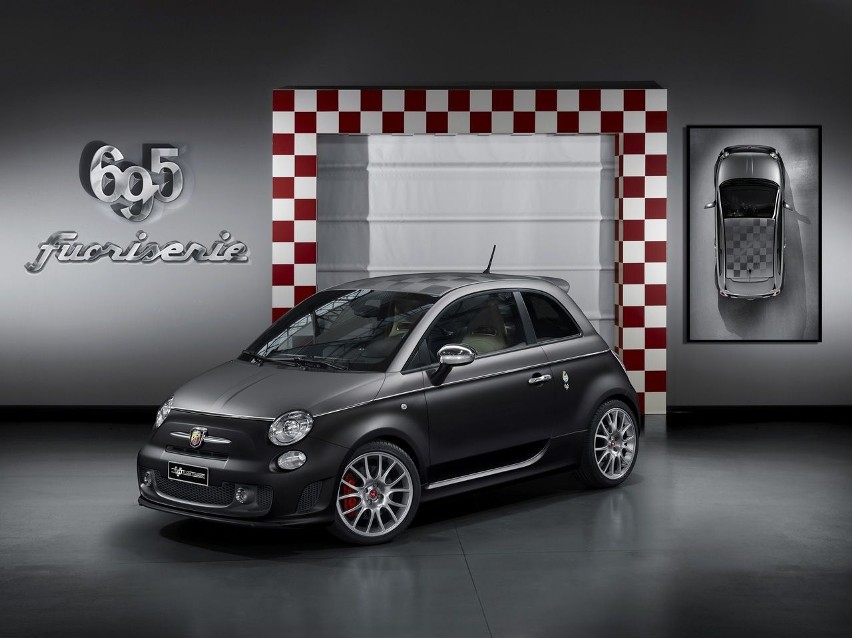 Abarth 695 ‘Black Diamond’ Fot: Abarth