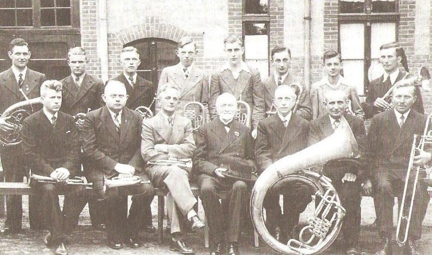 Miastko - orkiestra. Zdjęcie z 1938 r.