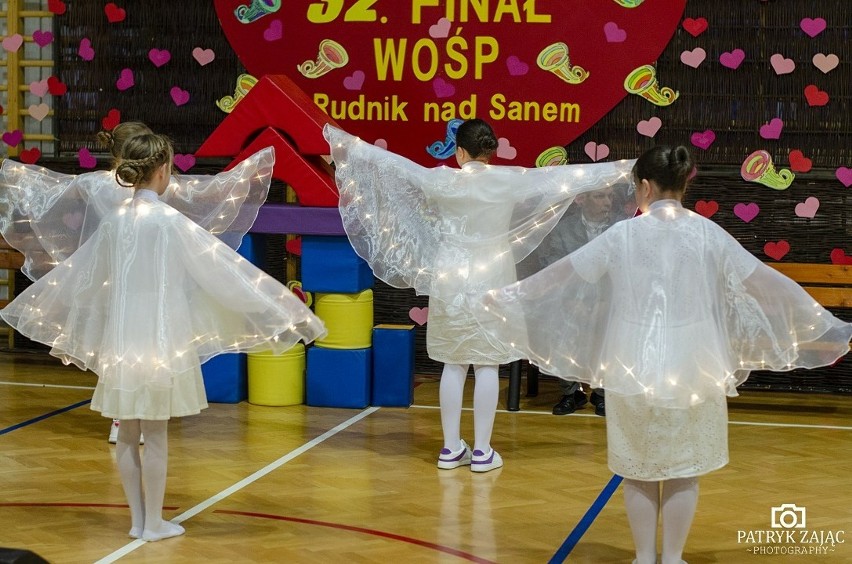 Rekordowa zbiórka na Wielką Orkiestrę Świątecznej Pomocy w Rudniku nad Sanem! Wolontariusze zebrali 48 tysięcy złotych. Zobacz zdjęcia