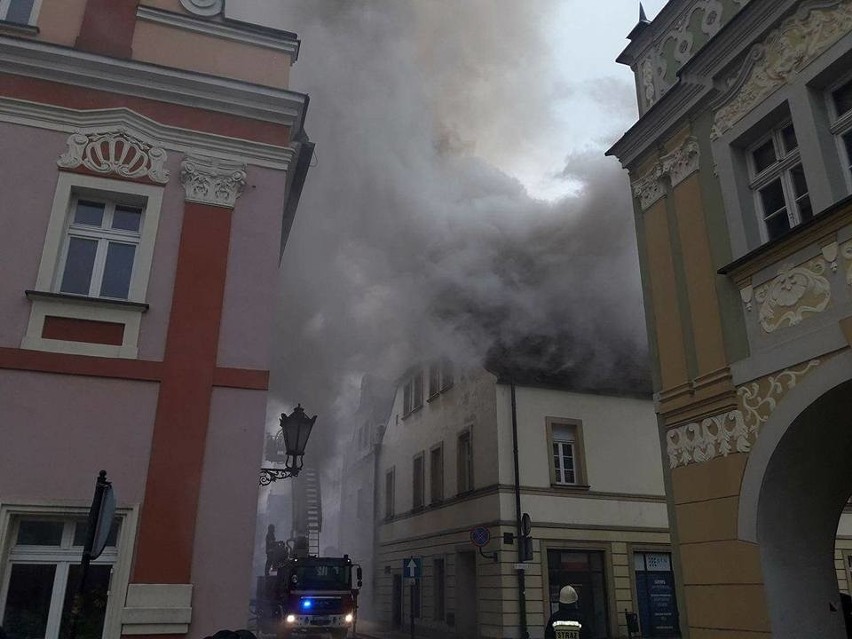 Pożar kamienicy w Lądku-Zdroju