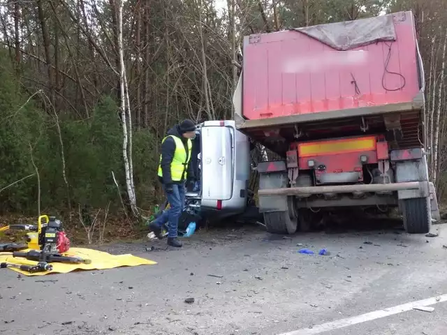 Śmiertelny wypadek Żabno (gm. Brusy), 22 grudnia 2017 (22.12.2017). Nie żyje 53-letni mężczyzna.