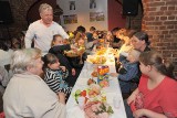 Śniadanie wielkanocne dla potrzebujących w Koszalinie - gest solidarności