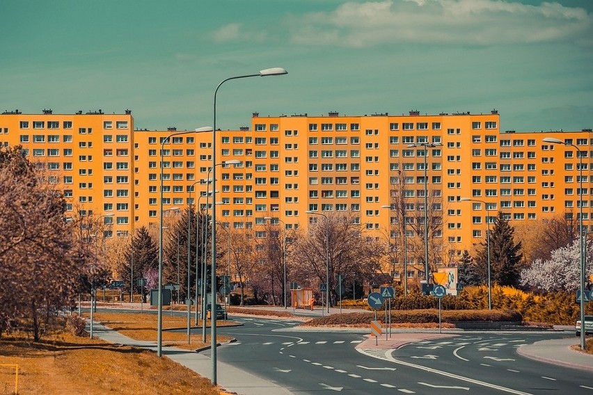 Kupując mieszkanie trzeba pamiętać o szeregu formalności, są...