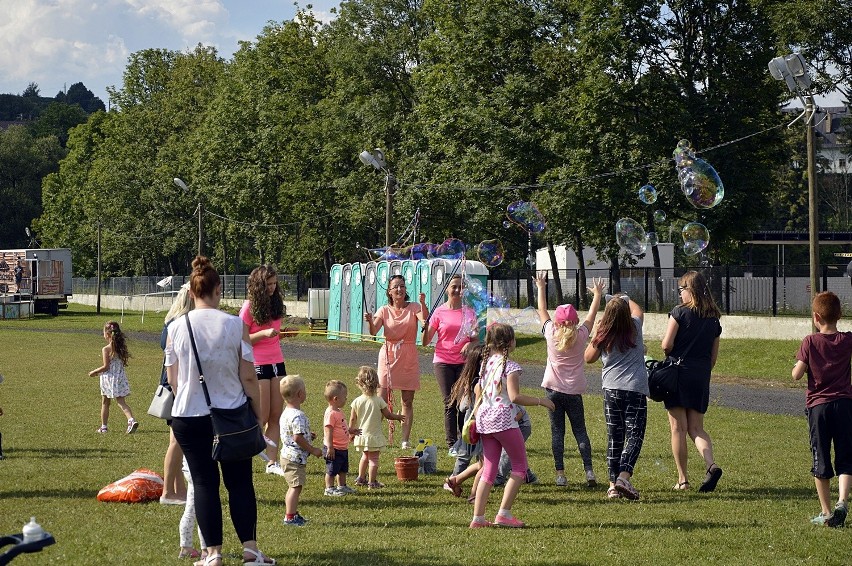 Wspaniała zabawa w czasie Dni Biecza. Na scenie taniec i muzyka [ZDJĘCIA]