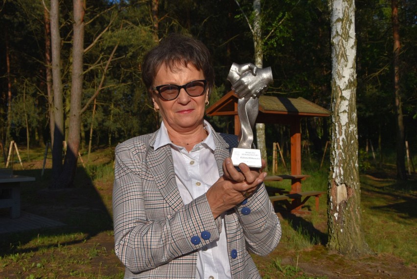 Elżbieta Miłkowska, emerytowana dyrektorka SP w Dusocinie