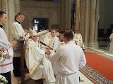 Kardynał Grzegorz Ryś wyświęcił 6 kleryków na diakonów