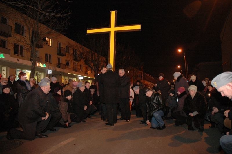 Wierni rozpoczęli drogę spod bielskiej Bazyliki, a ukończyli...