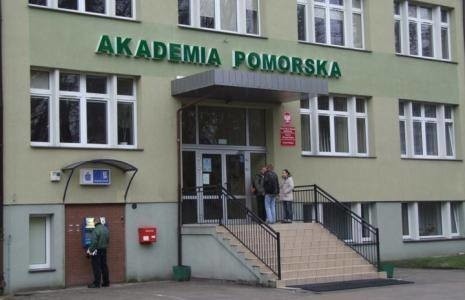 Akademia Pomorska w Słupsku otrzymała zgodę Państwowej Komisji Akredytacyjnej na uruchomienie nowego kierunkustudiów - fizjoterapii.