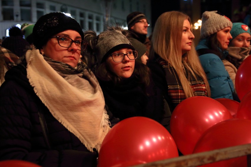 Światełko do nieba, licytacje i koncert Feel na finał WOŚP w...