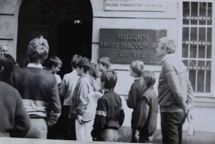 75 lat SP nr 1 w Miastku (część druga). Archiwalne zdjęcia z lat 1987-89 