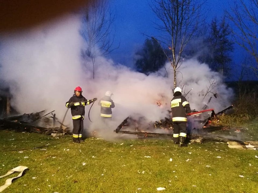 W sobotę przed godz. 16 wybuchł pożar w miejscowości Wylewa...