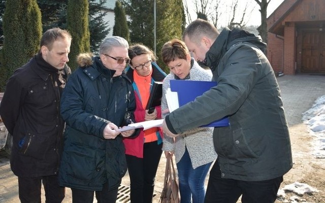 Zgodność inwestycji z dokumentacją była przedmiotem częściowego odbioru prac.