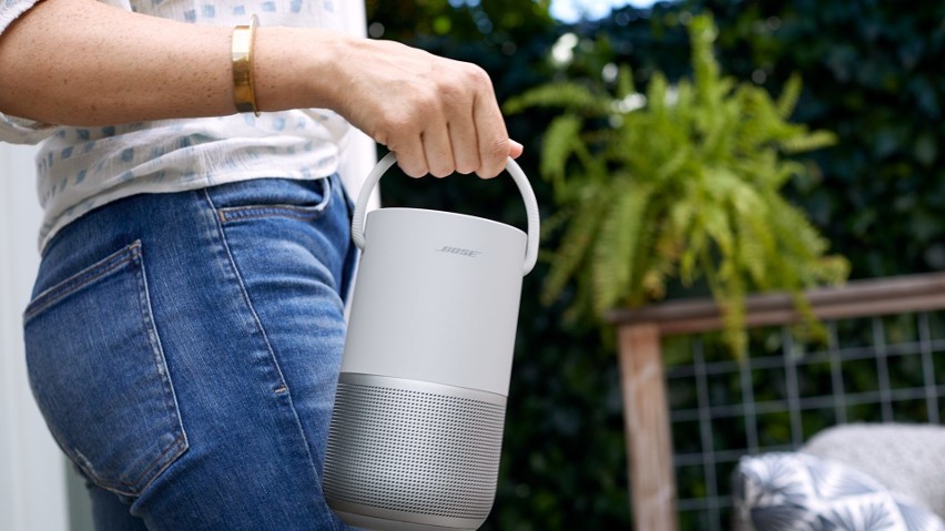 Portable Home Speaker, nowy, inteligentny głośnik Bose: głosowi asystenci i mocne basy