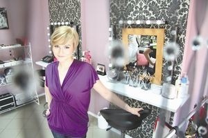 Lubię umiar w makijażu i do tego namawiam swoje klientki – mówi Julita Oleńska-Karwowska