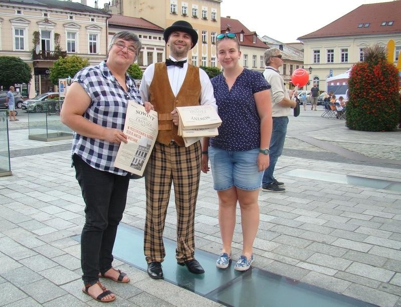 W odnowionym ratuszu powstało muzeum prezentujące w skrócie...