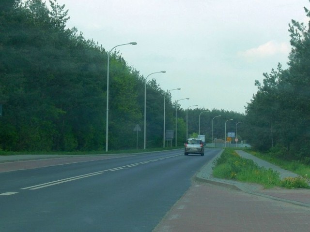 Na czas budowy ronda i dróg dojazdowych na ulicy Warszawskiej łączącej Tarnobrzeg z Sandomierzem będzie obowiązywał ruch wahadłowy.