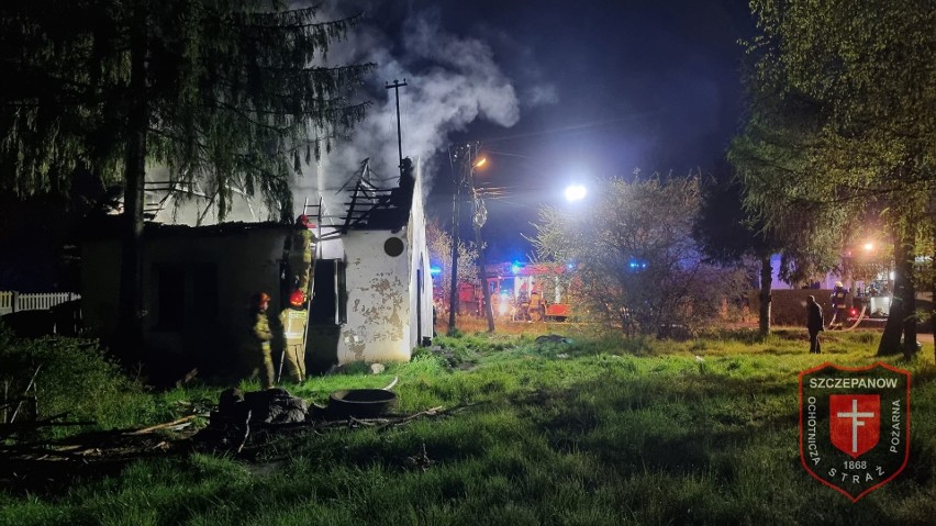 Pożar domu jednorodzinnego w Szczepanowie wybuchł 1 maja...