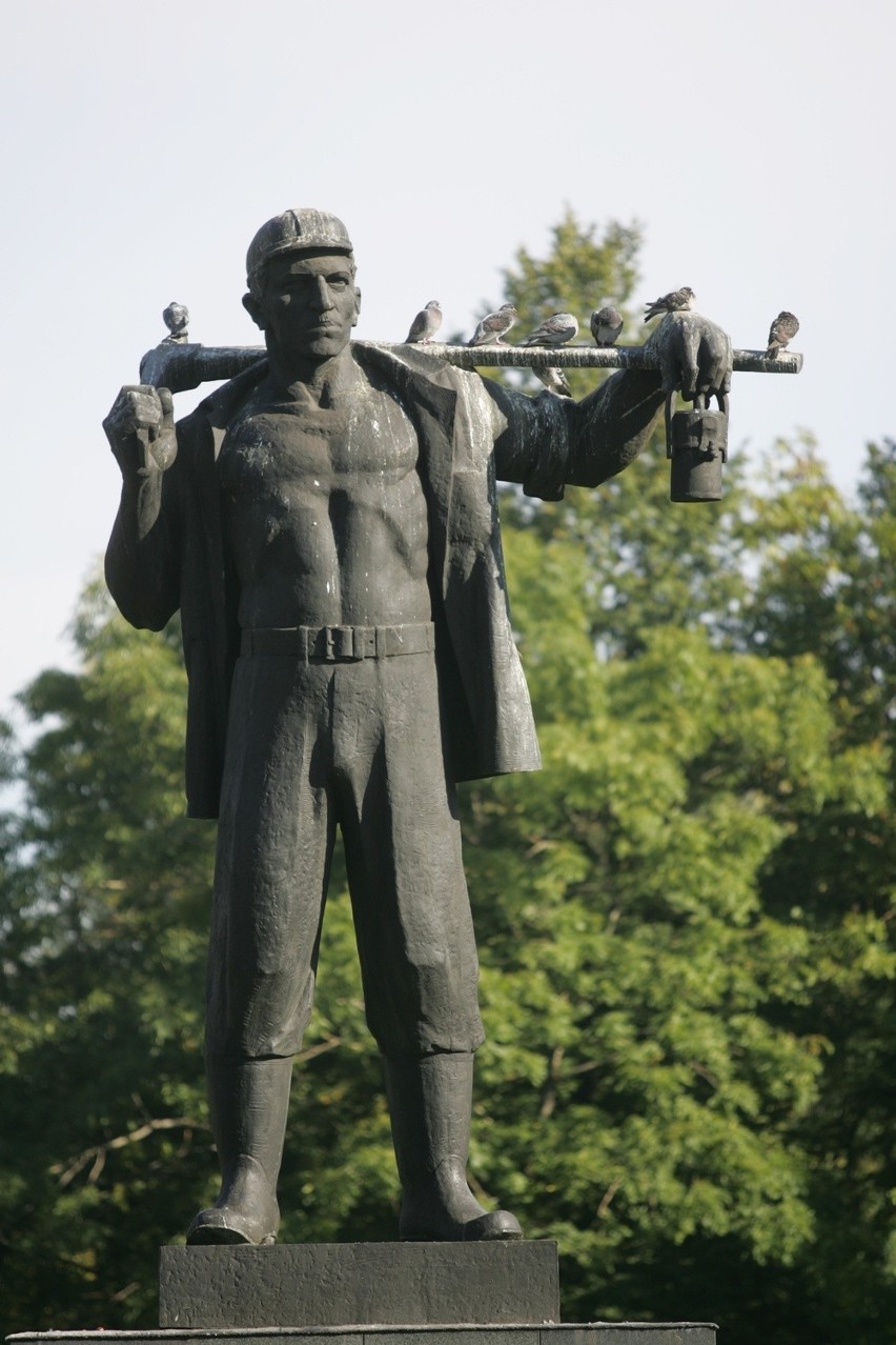 Pomnik Pstrowskiego w Zabrzu