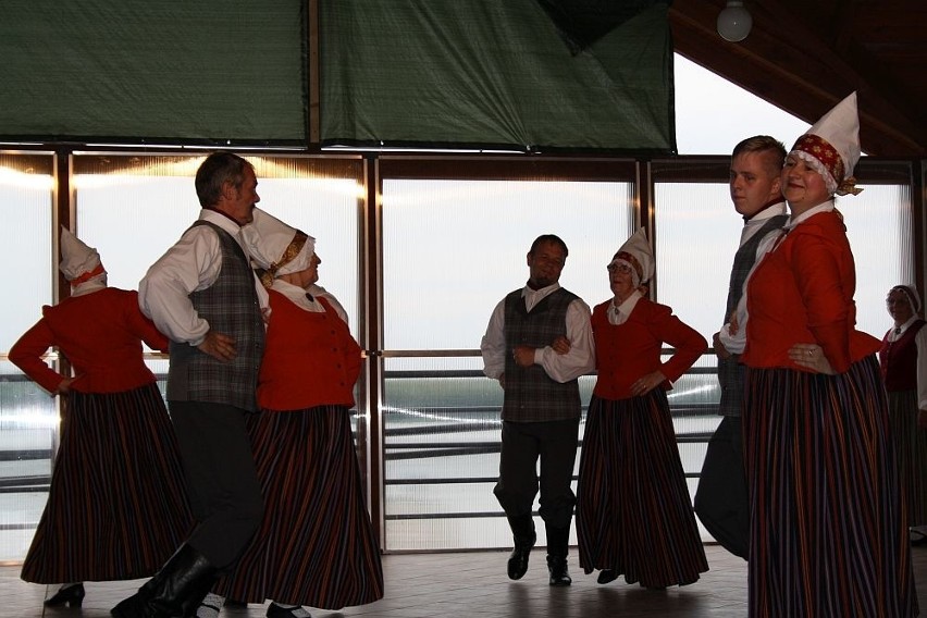 Syberiada i łotewski folklor nad jeziorem [zdjęcia]
