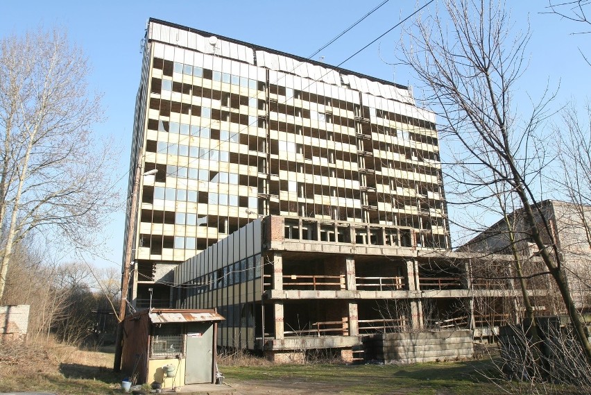 Budowa czternastopiętrowego budynku  przy ul. Ostrogórskiej...