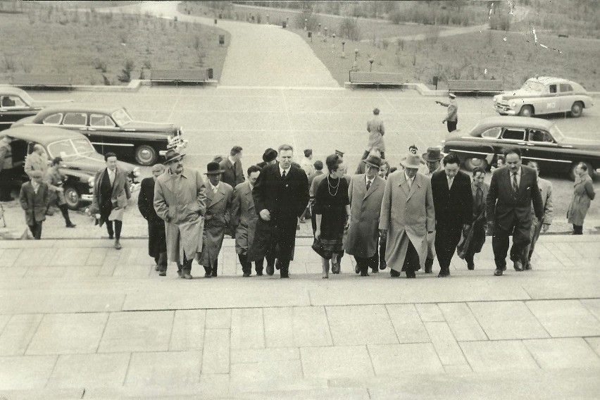 Rok 1960. Wizyta w Planetarium przewodniczącego Wielkiego...