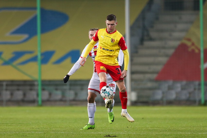 Korona Kielce pokonała Resovię 1:0 w meczu Fortuna 1 Ligi. Zwycięską bramkę zdobył Emile Thiakane [ZDJĘCIA]