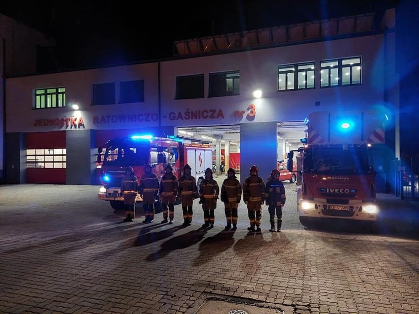 Krakowscy strażacy uczcili pamięć tragicznie zmarłych druhów z Czernikowa
