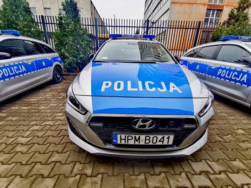 Białystok. Policjanci mają nowe radiowozy. Jednym będą jeździć kryminalni (zdjęcia)