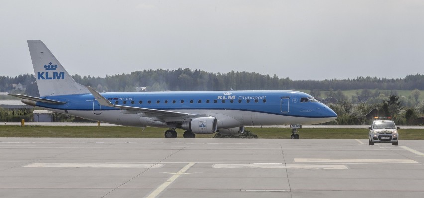 Na lotnisko w Gdańsku miał przylecieć samolot holenderskich...