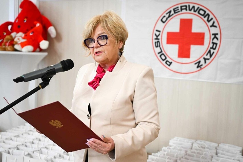 105-lecie Polskiego Czerwonego Krzyża w Rzeszowie. Wręczono odznaczenia [ZDJĘCIA]