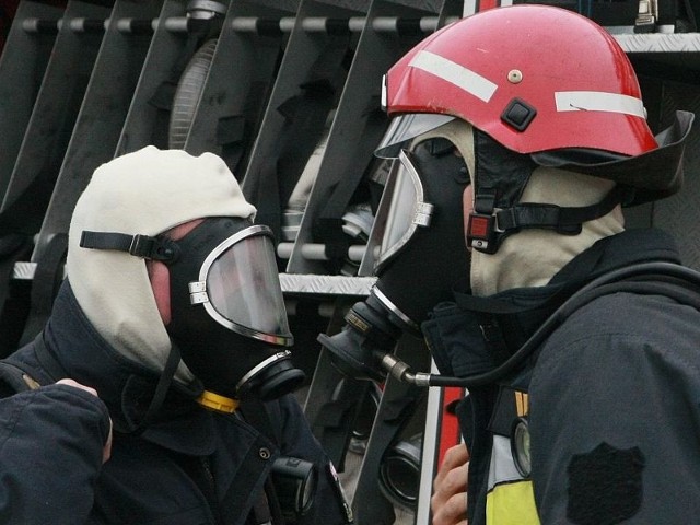 W ramach akcji "Nie dla czadu&#8221; strażacy zawodowi z Międzyrzecza zainstalowali w czterech placówkach opiekuńczych specjalne czujniki, wykrywające tlenek węgla.