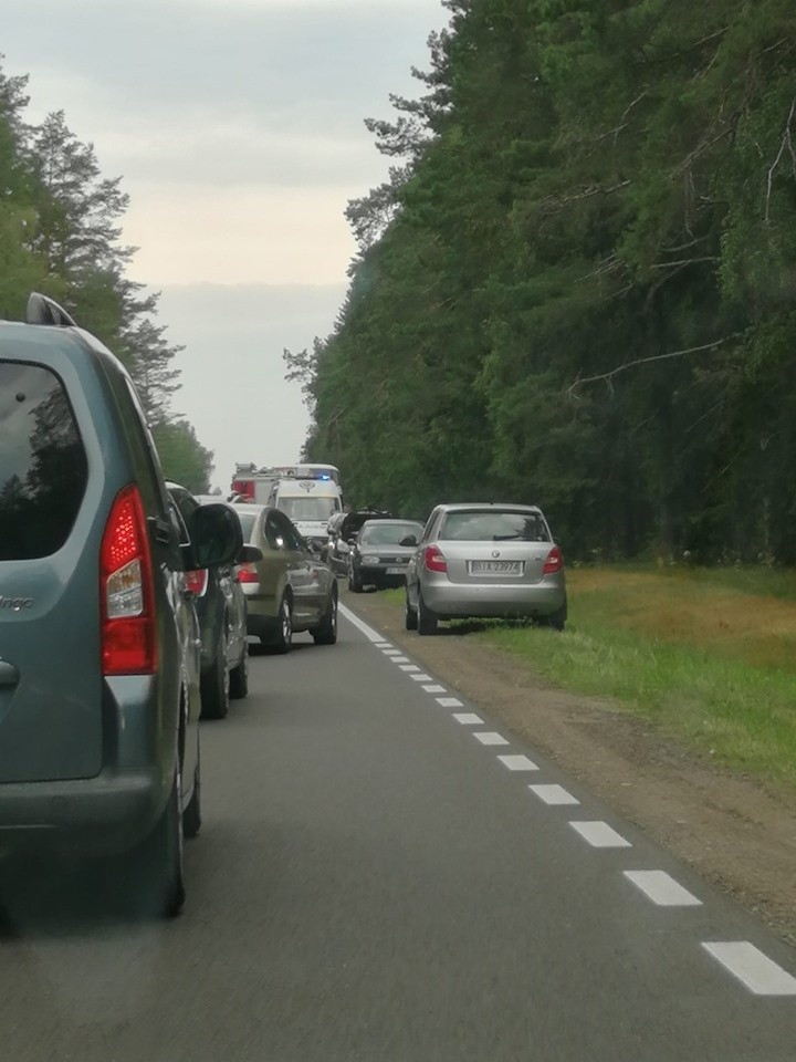 Bobrowa. Wypadek na DK 65. Białoruski autokar zderzył się z osobówką. są ranni [ZDJĘCIA]