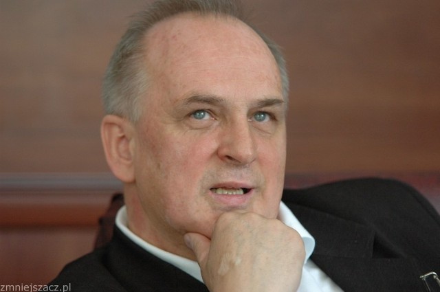 Burmistrz Kostrzyna Andrzej Kunt rządzi miastem już trzecią kadencję.
